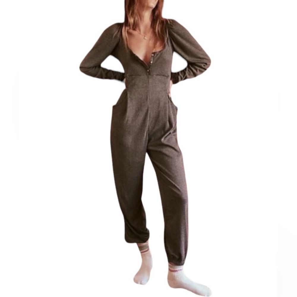 Free People Heather Gray Long-Sleeve Button Knit Jumpsuit With Pockets